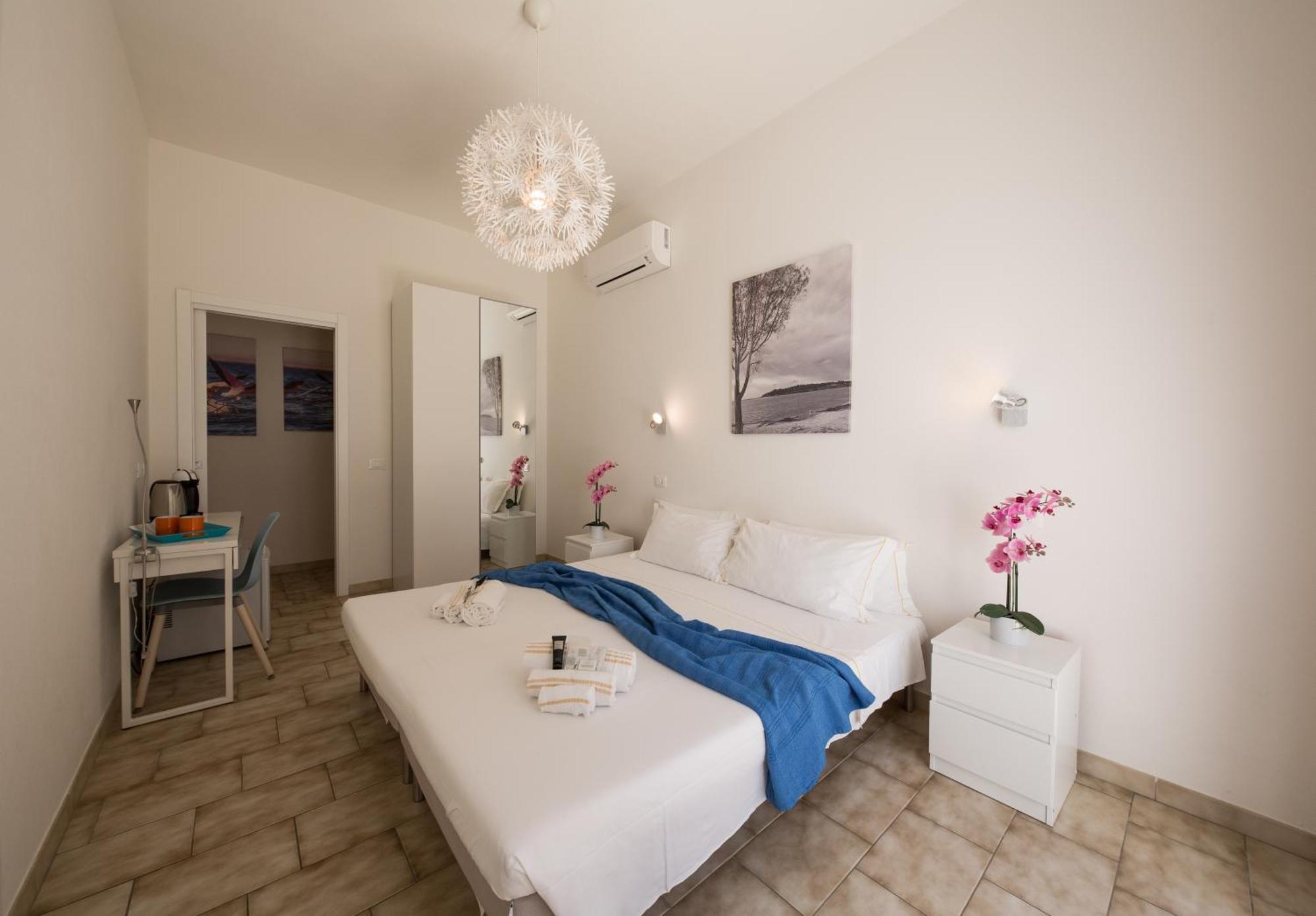 Hotel Coru e Mari Pula Esterno foto